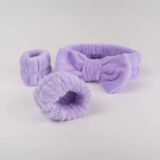 Care – Set accesorii faciale (bentiță + manșete pentru încheieturi)