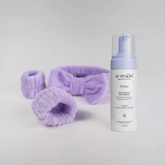 Set curățare ten și confort – spuma Foam și setul de accesorii Care